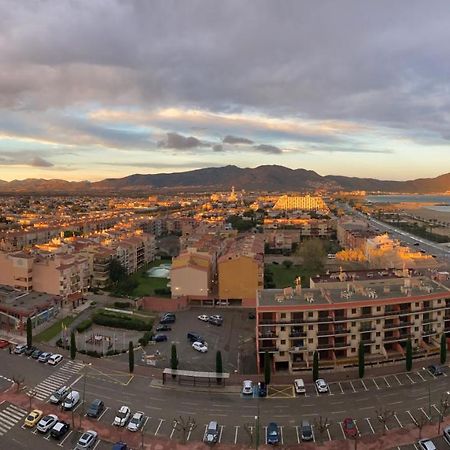 Appartamento Bay View Empuriabrava Esterno foto