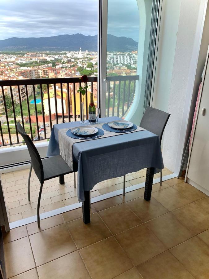 Appartamento Bay View Empuriabrava Esterno foto